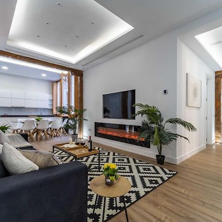Exclusive Luxury Apartment In Central Madrid Exterior foto