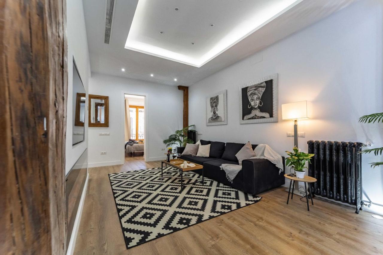 Exclusive Luxury Apartment In Central Madrid Exterior foto